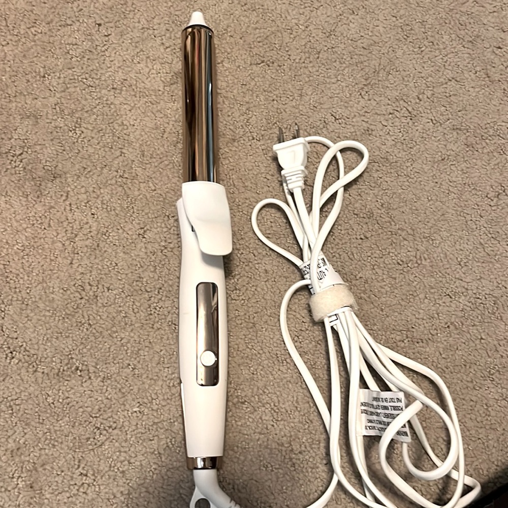 Kristen Ess curling iron